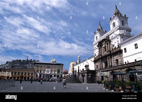 Piazza Quito Hi Res Stock Photography And Images Alamy