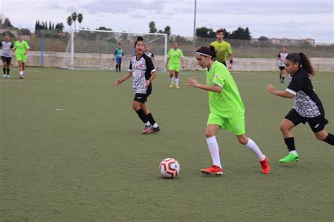 Calcio Donne Molfetta Con Trani Gara Da Dentro O Fuori