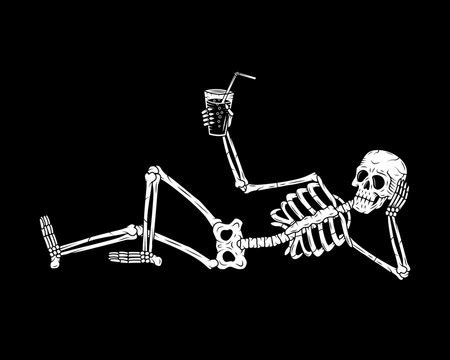 Funny Skeleton Images : Funny Skeleton Greeting Card By Miscute ...