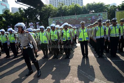 Amankan Mudik Dan Lebaran Polri Gelar Operasi Ketupat 2015 Republika