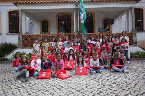 Jornal Mirante Munic Pio Oferece Livros De Fichas A Todos Os Alunos