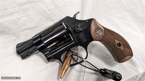 SMITH WESSON MODEL 36 CLASSIC CHIEFS SPECIAL 38 SPC