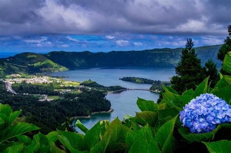 Isole Azzorre Cinque Cose Da Fare In Questo Paradiso In Mezzo All