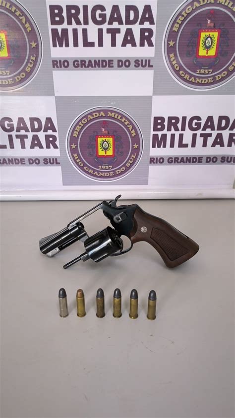 Brigada Militar Prende Homem Por Posse Irregular De Arma De Fogo Em