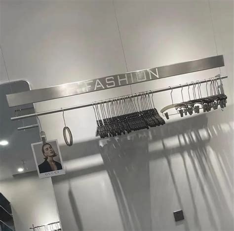 Clothing Store Display Frame Commercial Furniture Stainless Steel