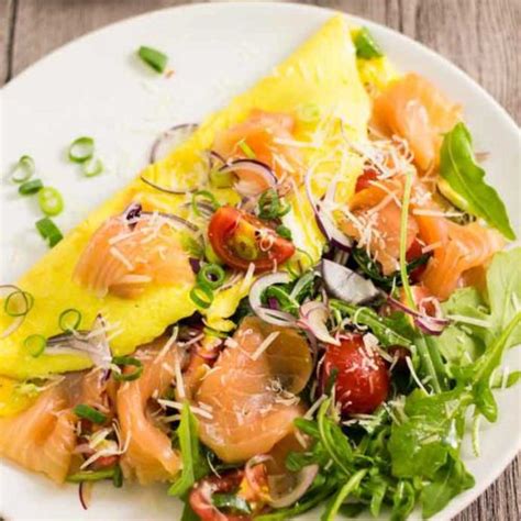 Omelette Mit Lachs Und Salat Low Carb Rezept Salala De Low Carb