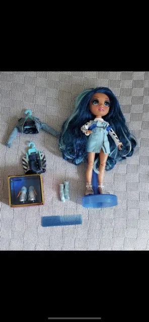 RAINBOW HIGH SKYLER Bradshaw Series One Collectable Fashion Doll With