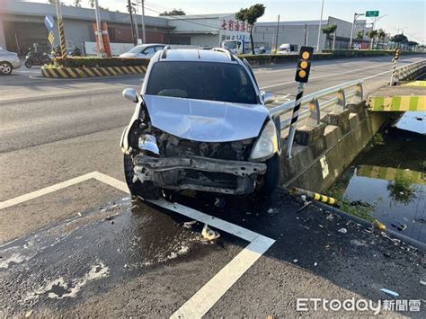 屏東2車路口擦撞！各自華麗旋轉「面對面」 1駕駛離開涉肇逃 Ettoday社會新聞 Ettoday新聞雲