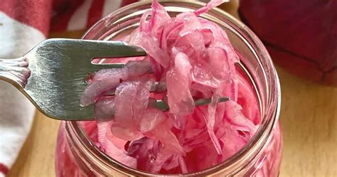 Pink Pickled Onions Quick Punchfork