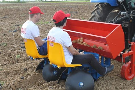 Plantadora Para Patatas Fpm Ferrari Growtech Manual Hileras