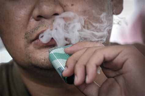 Kkm Bentang Ruu Baharu Kawal Sediaan Nikotin Dalam Vape Kosmo Digital