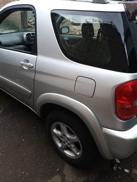 TOYOTA RAV4 MK2 3DR COUPE SILVER PETROL BREAKING SILVER EBay