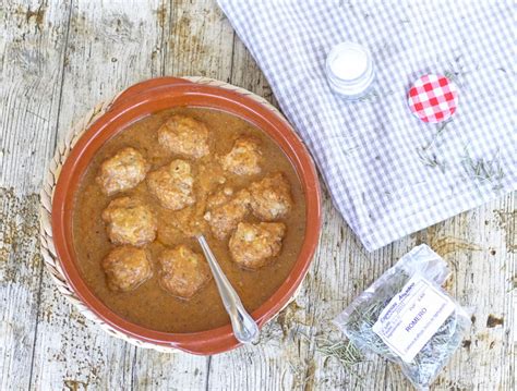 Albóndigas en salsa española Hoy Comemos Sano