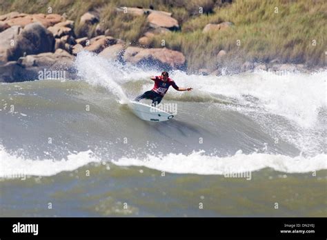 Oct 31, 2006; Imbituba, BRAZIL; Surfing: Men's World Tour, Nova Schin ...