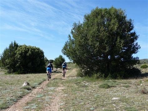 Rutas en la Sierra de Albarracín Teruel Senderismo o BTT AlláVamos