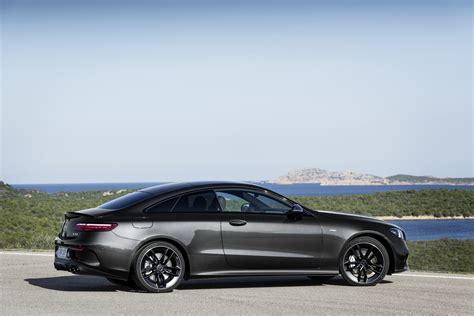 See The Restyled 2021 Mercedes Benz E Class And E53 Amg Coupe And Convertible Models Carscoops