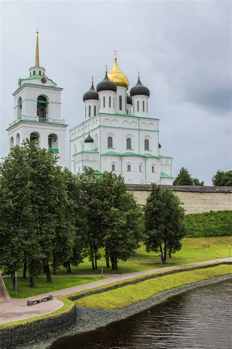 Pskov Kremlin stock image. Image of architecture, chistian - 125697697