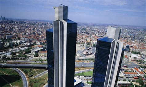 Sabancı Holdingin 2023 İlk Çeyrek Karı Yüzde 26 Düştü Paratic