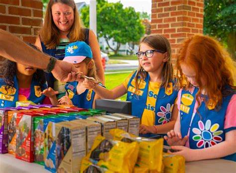 The 2024 Girl Scout Cookie Lineup Was Just Revealed