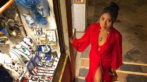 Yalitza Aparicio Brilla En El Festival De Cine De Venecia Con Un