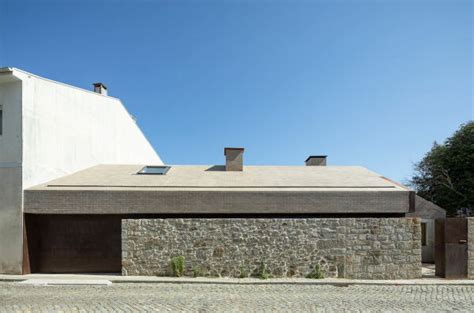 Bildergalerie Zu Wohnhaus Von WeStudio MADE In Porto Hinter Der