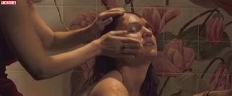 Naked Helena Albergaria In As Sombras