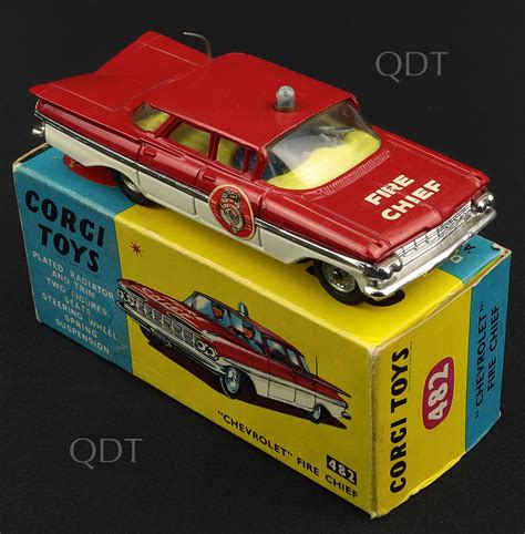 Corgi Toys 482 Chevrolet Fire Chief - QDT