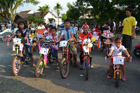 RW Pitulas BISA: Sepeda Hias Anak-anak RW XVII