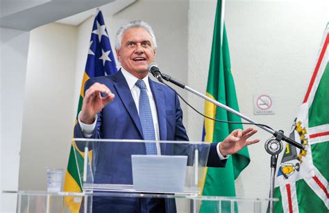 Ronaldo Caiado fala sobre política Lula e agro à Veja