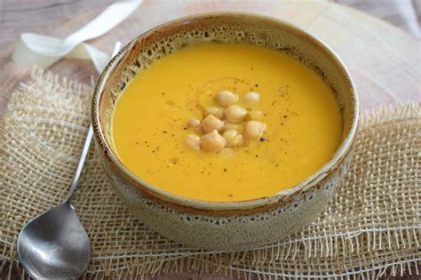 Vellutata Speziata Alla Zucca E Ceci Ricetta Di Appuntidigusto