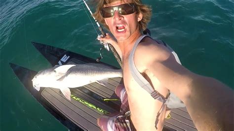 Tons Of Huge Fish From Paddleboard Sight Fishing Youtube