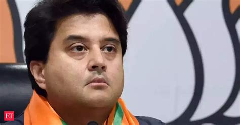 Jyotiraditya Scindia Hits Back At Priyanka Gandhi Over Her Comment On