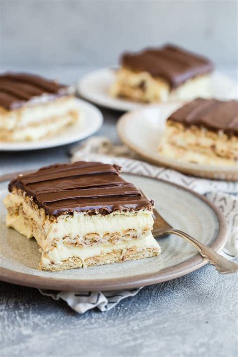 Easy, No-Bake Chocolate Eclair Cake | Recipe | Chocolate eclair cake ...