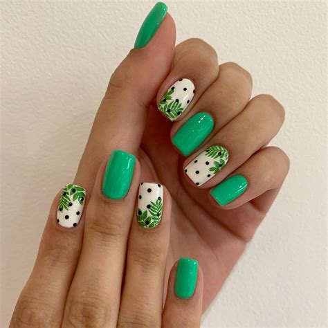 Polka Dot Nail Designs (27) - K4 Fashion