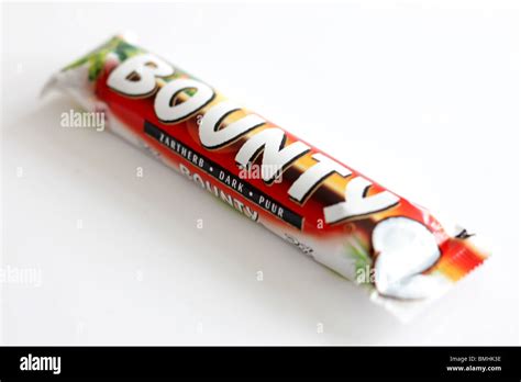 Bounty Dark Chocolate Coconut Bar Stock Photo Alamy