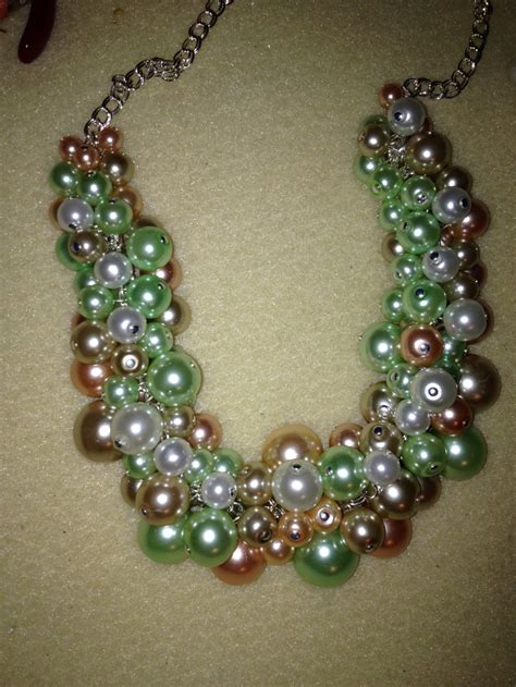 Pearl Cluster Necklace In Beige Light Green White Peach MTO