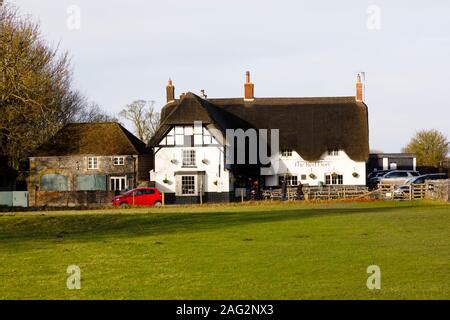 The Red Lion inn in Avebury Wiltshire England UK Stock Photo - Alamy