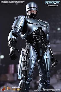 FORTY Preorder Now Hot Toys Robocop