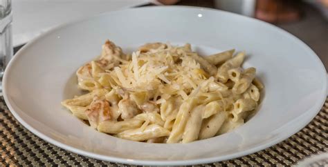 Recetas Deliciosas Penne Con Pollo Alfredo