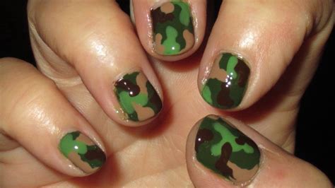 Camo Nail Art Tutorial