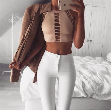 log  white pants  crop top outfit white jeans fashion
