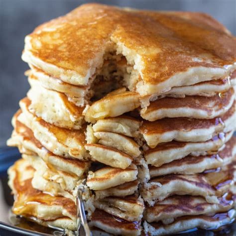 Bisquick Pancakes (Easy Classic & Ultimate Recipes!) - Bake It With Love