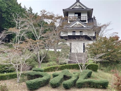 有漢常山城の写真：模擬天守 たかおさん 攻城団