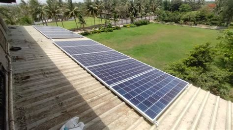 Mounting Structure Off Grid Industrial Solar Power Plant Capacity 2 Kw At Rs 40000kw In Surat