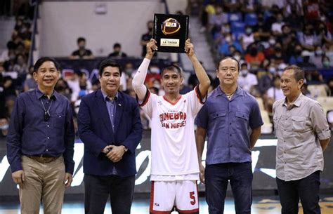 Tim Cone Praises La Tenorio For Longevity