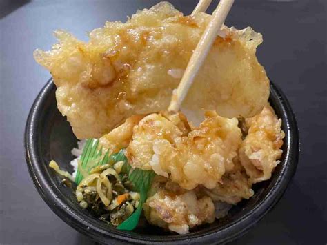 【ほっともっと】2024春の新作「上海鮮天丼」はエビ4本が入った豪華メニュー！味や値段・カロリーは？ イチオシ