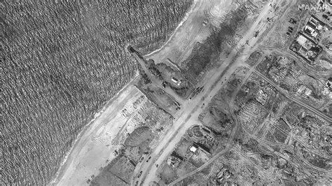 Construction of Gaza jetty for humanitarian aid seen in satellite images - JanPost