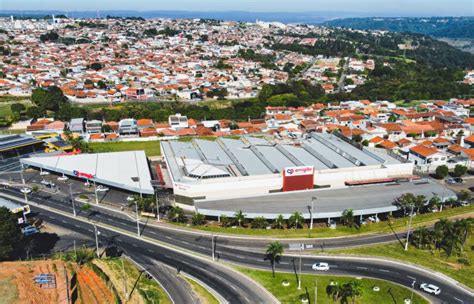 Rede Amig O Supermercado Em Mar Lia Comprada Pelo Grupo Plurix