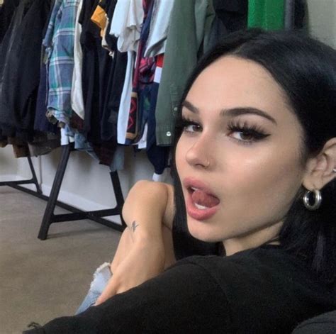 Pin On Maggie Lindemann