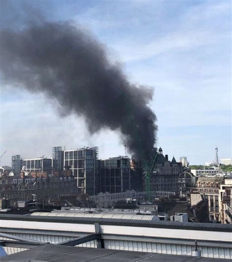 Massive Fire Breaks Out At Luxury London Hotel Officials Say Abc News